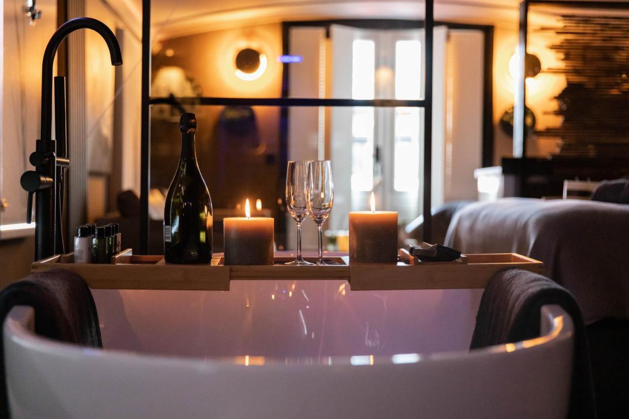 Wellnessboat De Michiel De Ruyter Hotel Хронинген Екстериор снимка