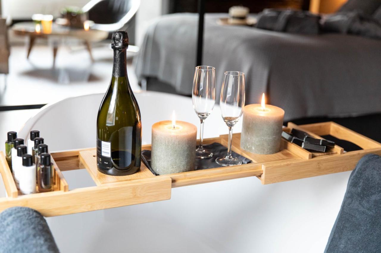 Wellnessboat De Michiel De Ruyter Hotel Хронинген Екстериор снимка